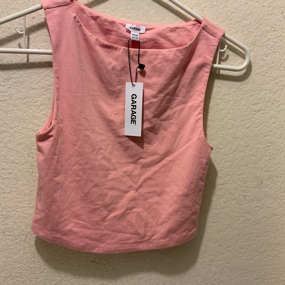 NWT garage pink haut boat neck tank top